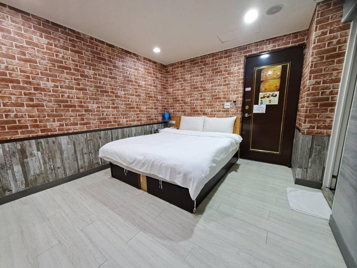 Bin Chen Business Hotel Hsinchu Luaran gambar