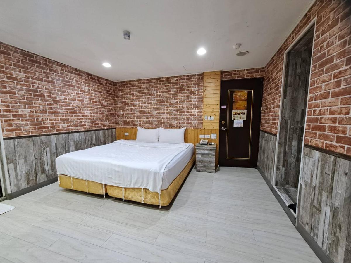 Bin Chen Business Hotel Hsinchu Luaran gambar