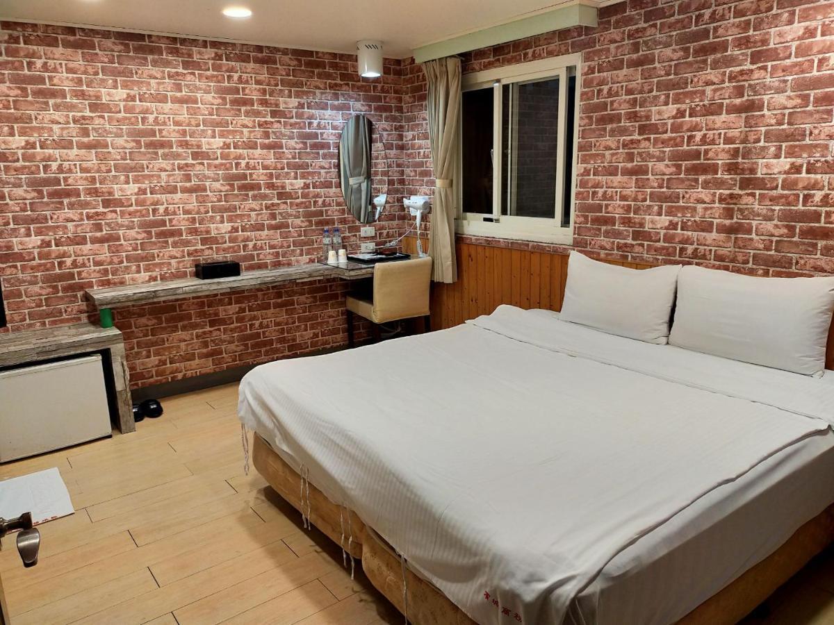 Bin Chen Business Hotel Hsinchu Luaran gambar